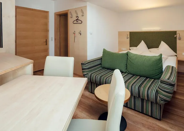 فندق Restaurant Claudia *