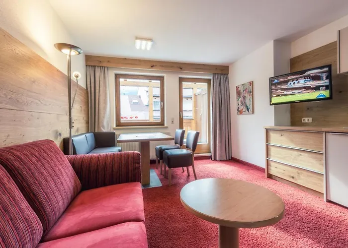 Restaurant Claudia فندق *