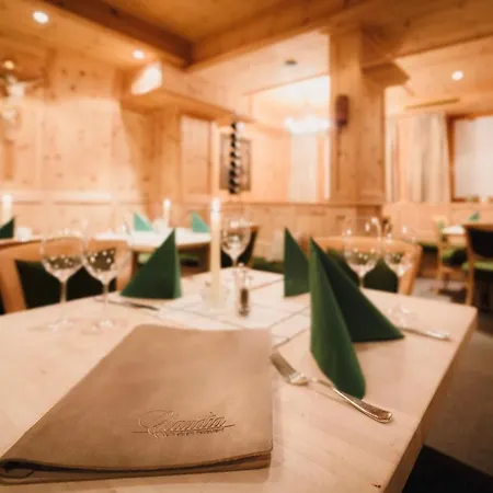 Restaurant Claudia - Inklusive Super Sommer Card * Serfaus