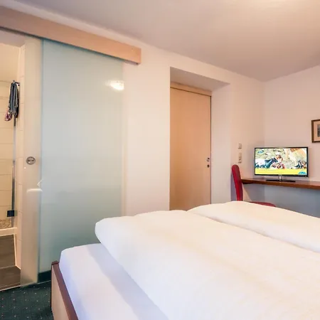 Restaurant Claudia - Inklusive Super Sommer Card Otel Serfaus